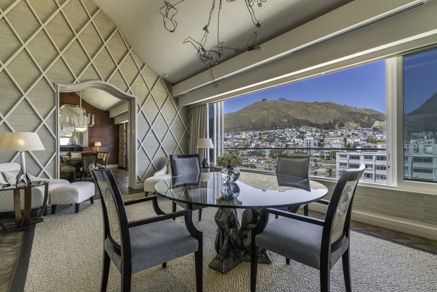 5 Bedroom Property for Sale in Mouille Point Western Cape